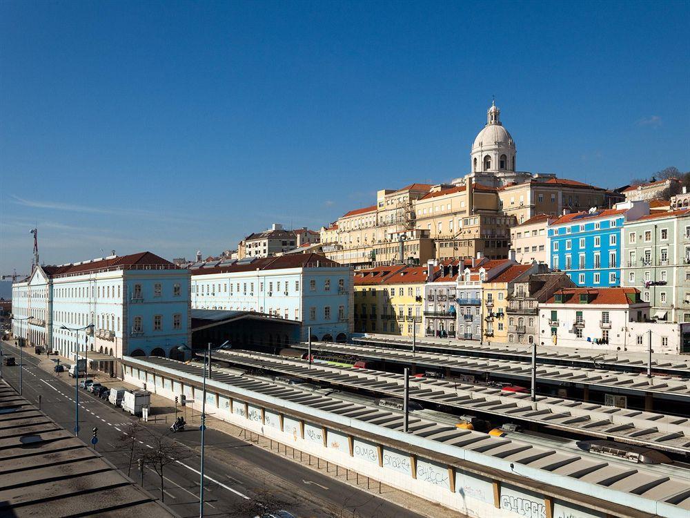 Hello Lisbon Santa Apolonia Apartments Bagian luar foto