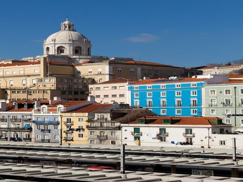 Hello Lisbon Santa Apolonia Apartments Bagian luar foto